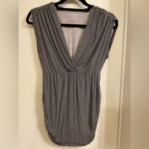 maternity v-neck top